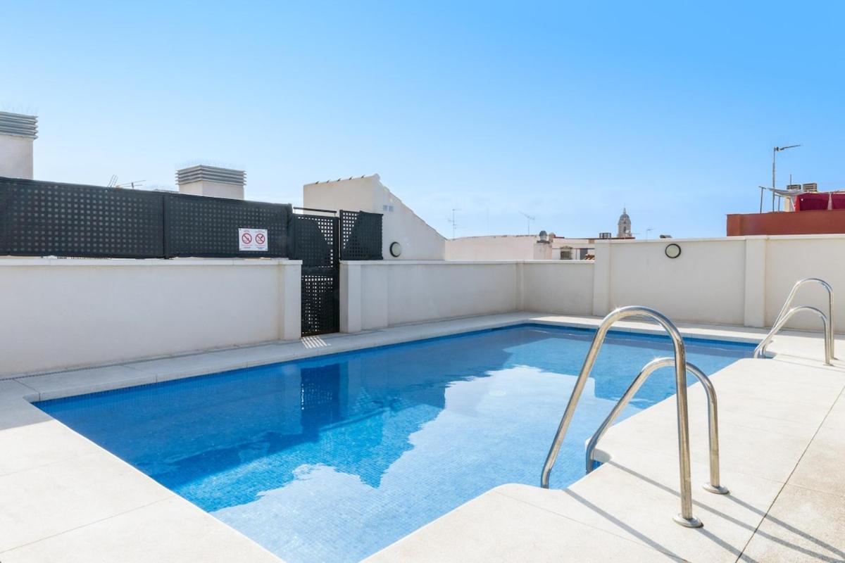 -Malagasunapts- Privateterrace Freeparking Pool Exterior foto